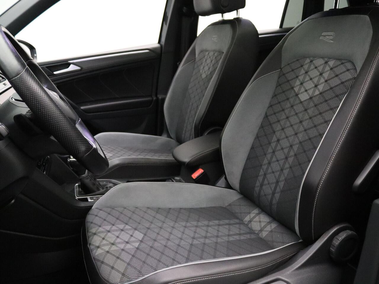 Volkswagen TIGUAN 245pk TSI eHybrid R-Line Business+ Camera | Adapt. Cruise | Navi | Parkeersens. v+a | Stoelverw. | Panoramadak