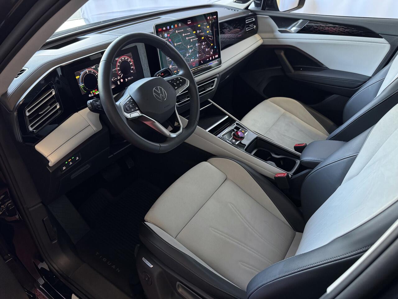 Volkswagen TIGUAN 1.5 eHYBRID 204PK ELEGANCE 360.CAM TREKHAAK ELEK.KLEP XL.NAVI MATRIX.LED HARMAN KARDON HEADUP phev "Volkswagen rijden begint bij Topautos.nl - 75 topmodellen direct op voorraad!"