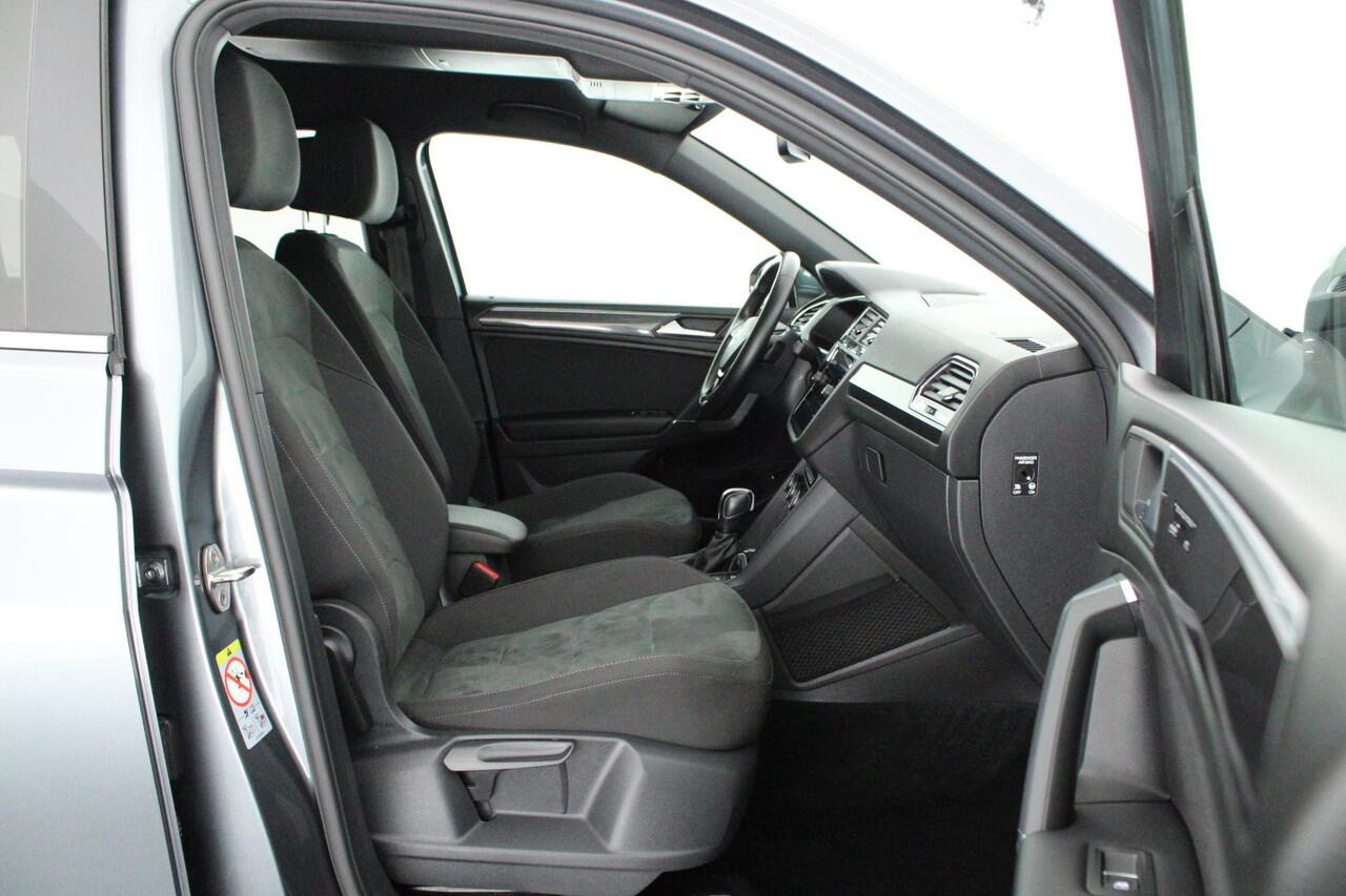 Volkswagen TIGUAN Allspace 1.5 TSI 150pk DSG R-Line Highline Trekhaak Camera Keyless Virtual Cockpit Navigatie