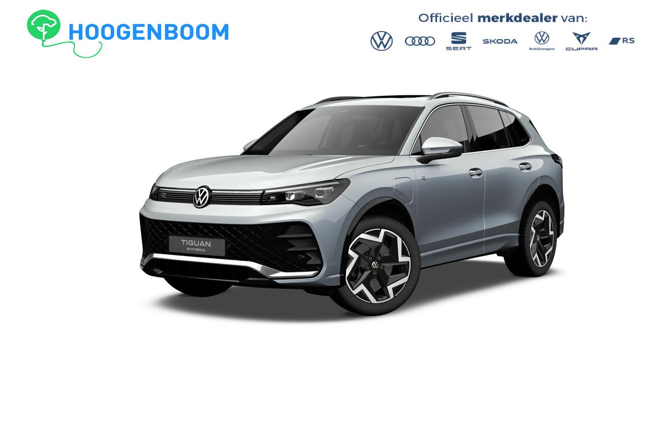 Volkswagen TIGUAN R-Line Edition - eHybrid | 'App-Connect' draadloze smartphone integratie | Automatische afstandsregeling (Adaptive Cruise Control) | Black Style Pakket