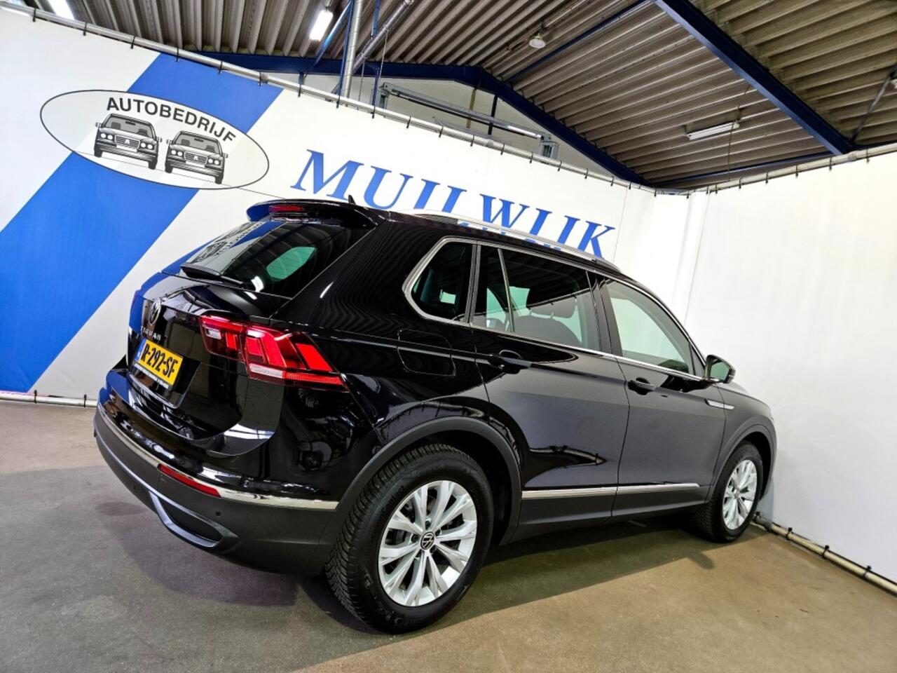 Volkswagen TIGUAN 1.5 TSI Life Business / Virtual / ACC / NL Auto