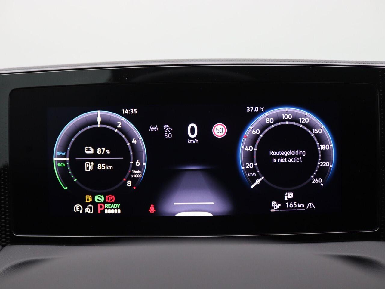 Volkswagen TIGUAN 1.5 eHybrid Life Edition 204PK DSG Trekhaak, Achteruitrijcamera, Navi via Apple Carplay/Android Auto, Keyless, Side Assist, Stoel-Stuurverwarming, Trekhaak, Elektr. Achterklep, 17" LM Velgen