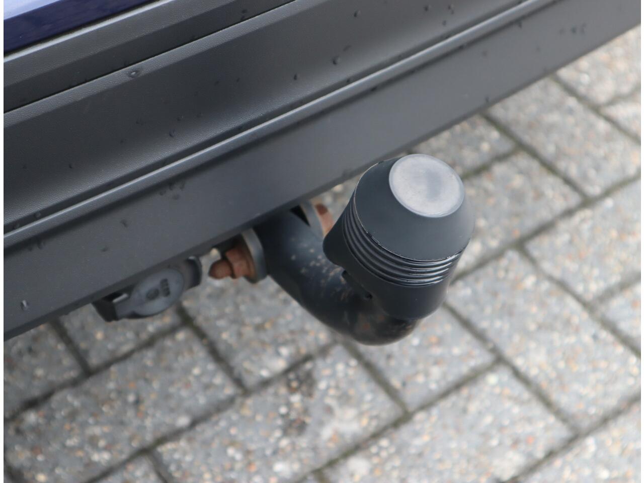 Volkswagen TIGUAN 1.5 TSI Comfortline Business