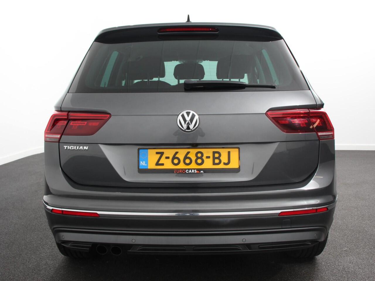 Volkswagen TIGUAN 1.5 TSI 150pk DSG Highline | Navigatie | Apple Carplay/Android Auto | Adaptive cruise control | Parkeersensoren | Camera | Park Assist | Lane Assist | Stoel- en stuurverwarming | Getinte ramen | Virtual Cockpit | LED-verlichting voor