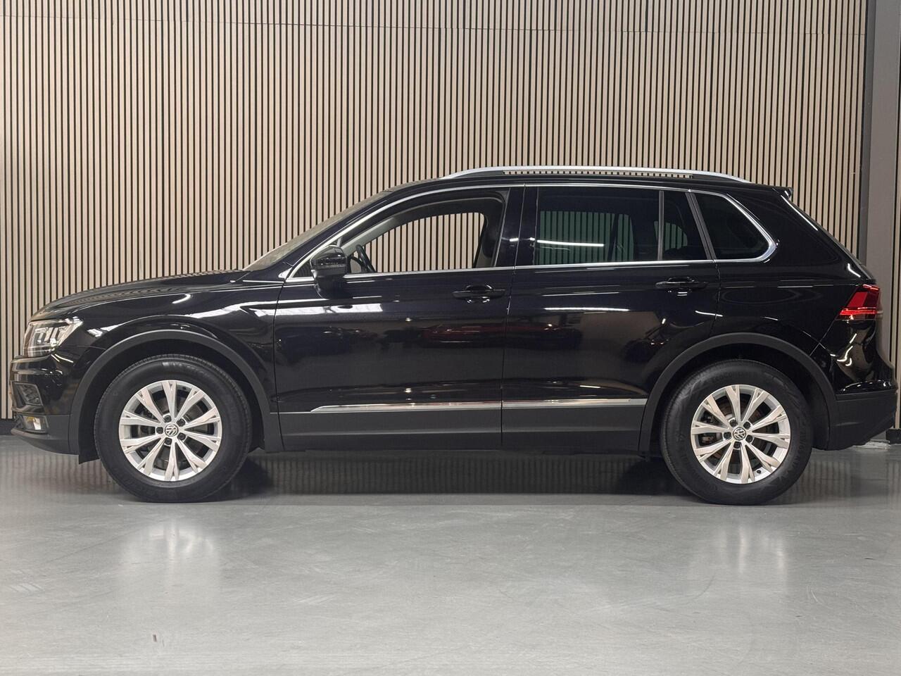 Volkswagen TIGUAN 1.5 TSI Panoramadak Trekhaak Advance Navi Adap. Cruise Winter pack El. Klep Dealeronderhouden