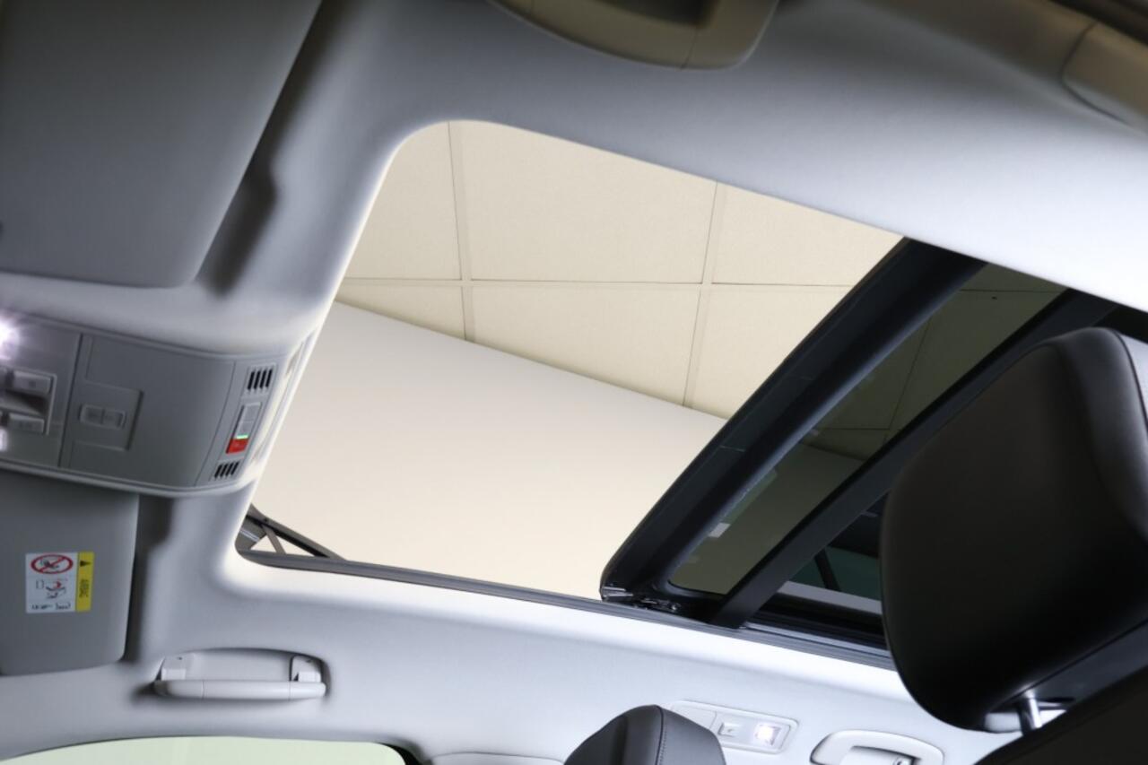 Volkswagen TIGUAN 1.5 TSI ACT Highline - Pano - Leder - ACC - CarPlay - Virtual cockpit