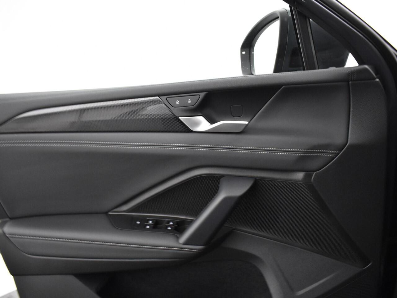 Volkswagen TIGUAN 1.5 eTSI 130pk DSG Life Edition · Camera · Apple/Android Car Play · Navi · Stoel&stuur Verwarming · 17'' Inch ·