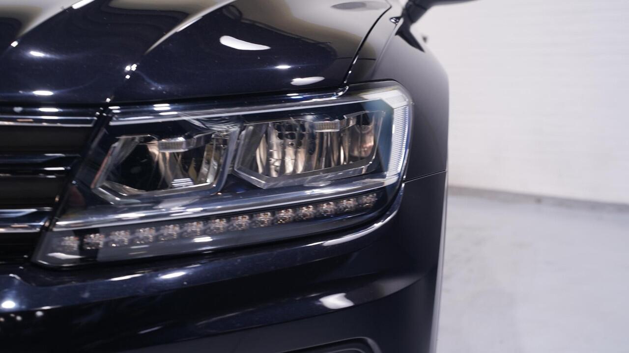 Volkswagen TIGUAN 1.5 TSI ACT Comfortline Business NAP Clima Led koplampen Apple Carplay/Android Elekrische achterklep PDC v+a