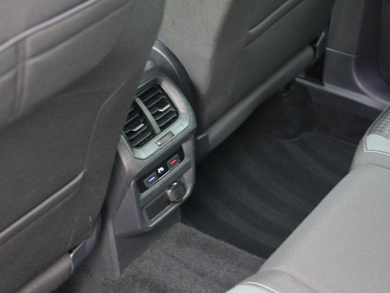 Volkswagen TIGUAN 1.5TSI/150PK Life Active · Camera · Navigatie · Trekhaak · Stoel-& stuurverwarming · Garantie tot mei 2026 of 100000km