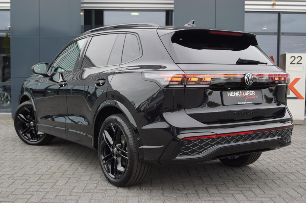 Volkswagen TIGUAN 1.5 eTSI DSG R-Line Black st 150pk /Panodak/Navi/360gr.Camera/Matrix LED/Trekh wegkl