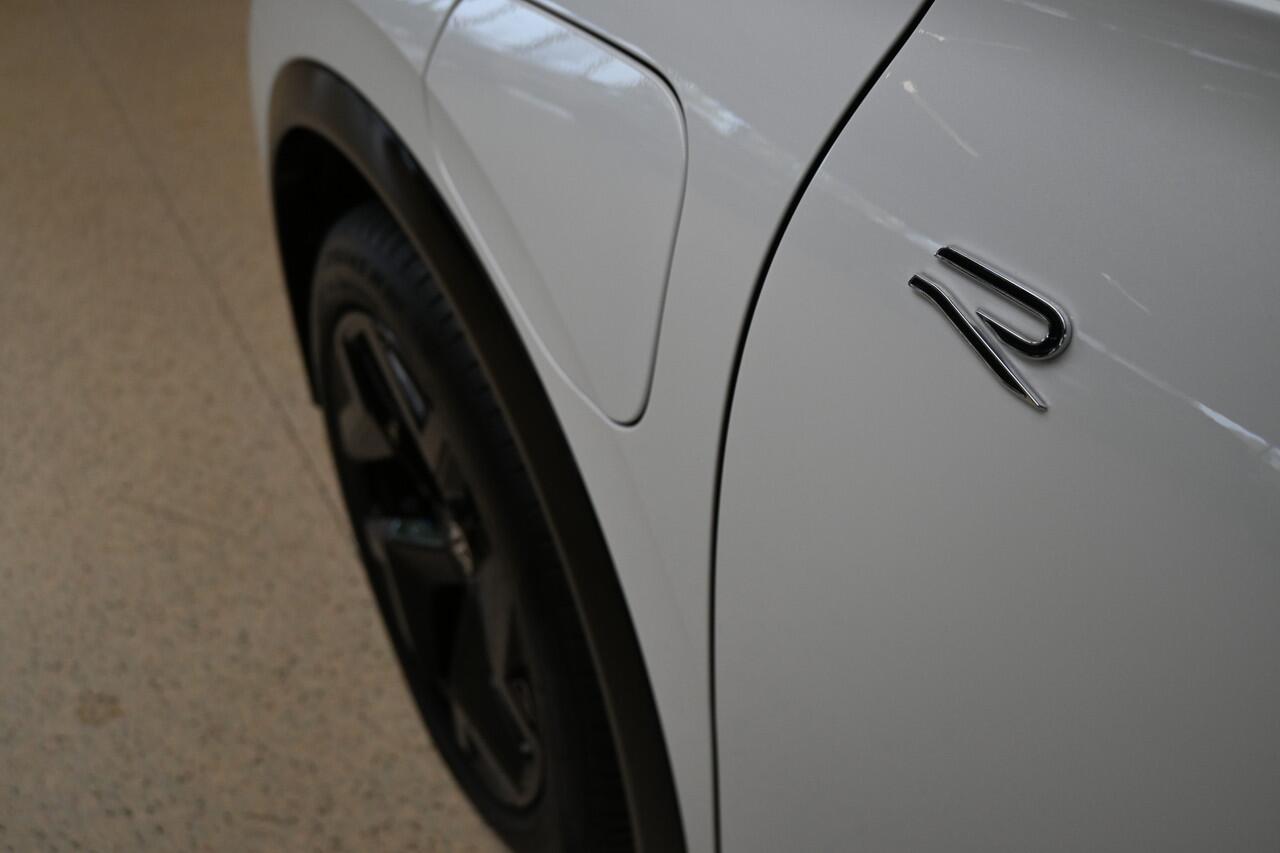 Volkswagen TIGUAN 1.5 eHybrid 272pk R-Line | Leder | Panoramadak | 360° Camera | 100% (Dealer) onderhouden label