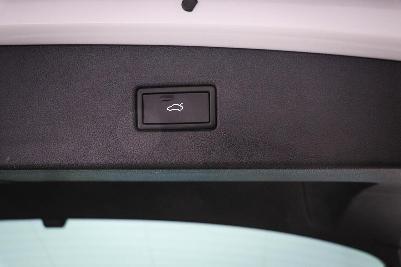 Volkswagen TIGUAN 1.5 TSI R-Line Business+ | VIRTUAL COCKPIT | MATRIX LED | 20"