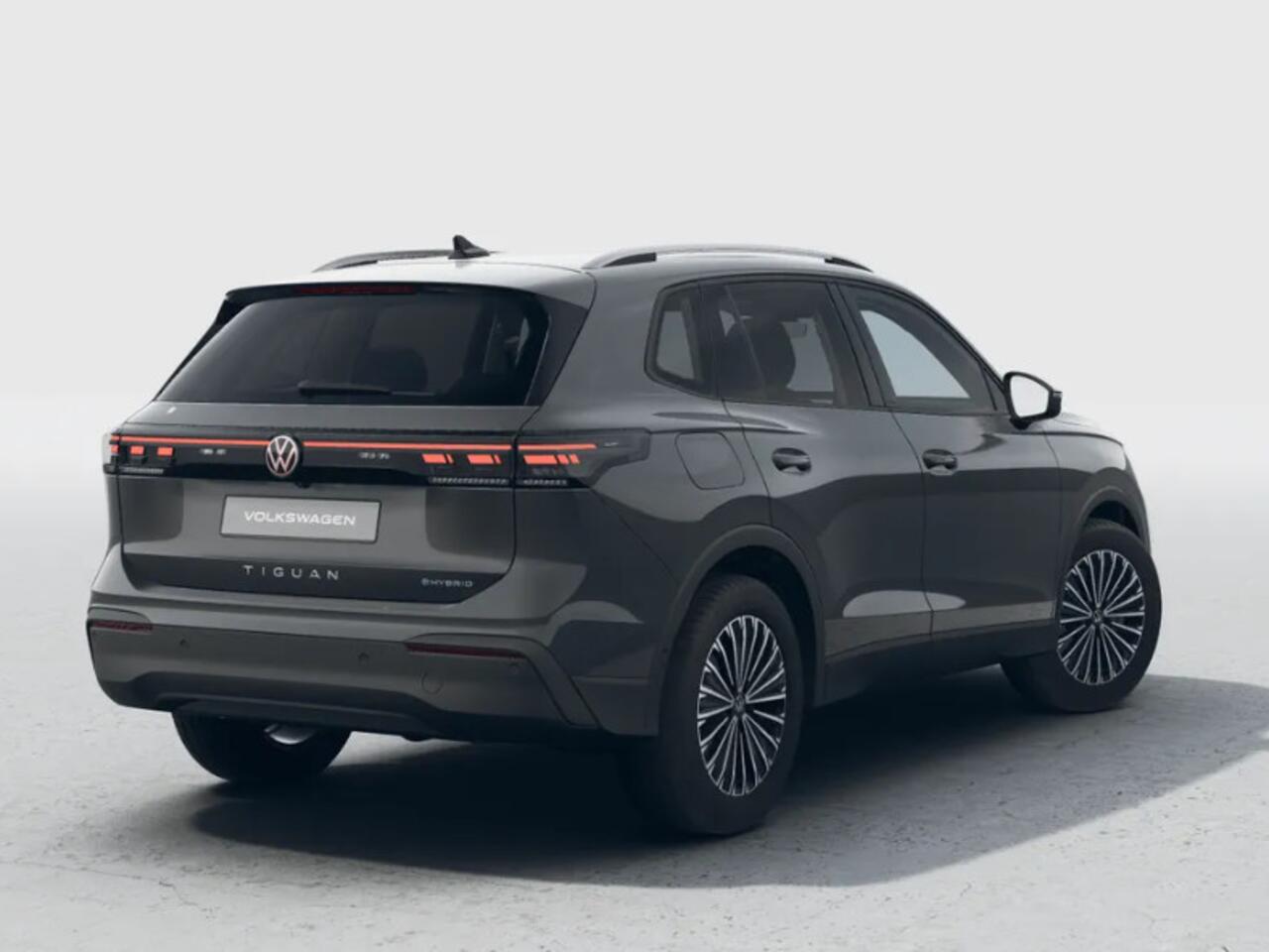 Volkswagen TIGUAN Life Edition 1.5 eHybrid 204 PK 6 versn. DSG · Comfort Pakket · Style Pakket · Trekhaak inklapbaar, met elektr. ontgrendeling, incl. aanhangermanoeuvreerhulp Trailer Assist ·