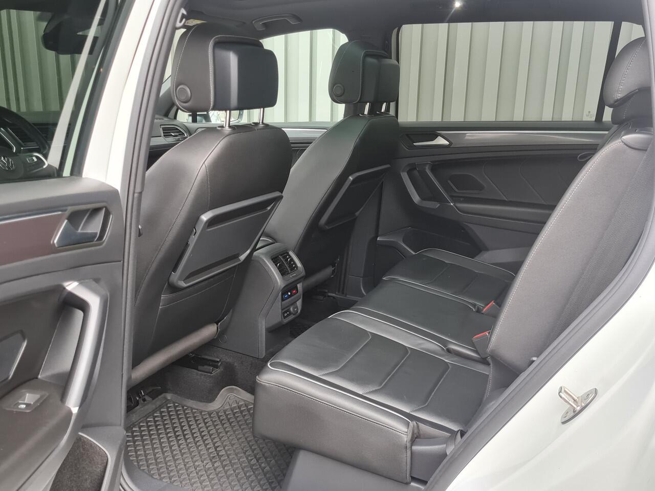 Volkswagen TIGUAN Allspace 1.5 TSI R-Line 7zits | 1Ste Eigenaar | Pano | 360 Camera | Leer | Navi | Xenon\Led | Dealer onderhouden Interesse, Proefrit? Bel of app met: 06-24 28 28 42