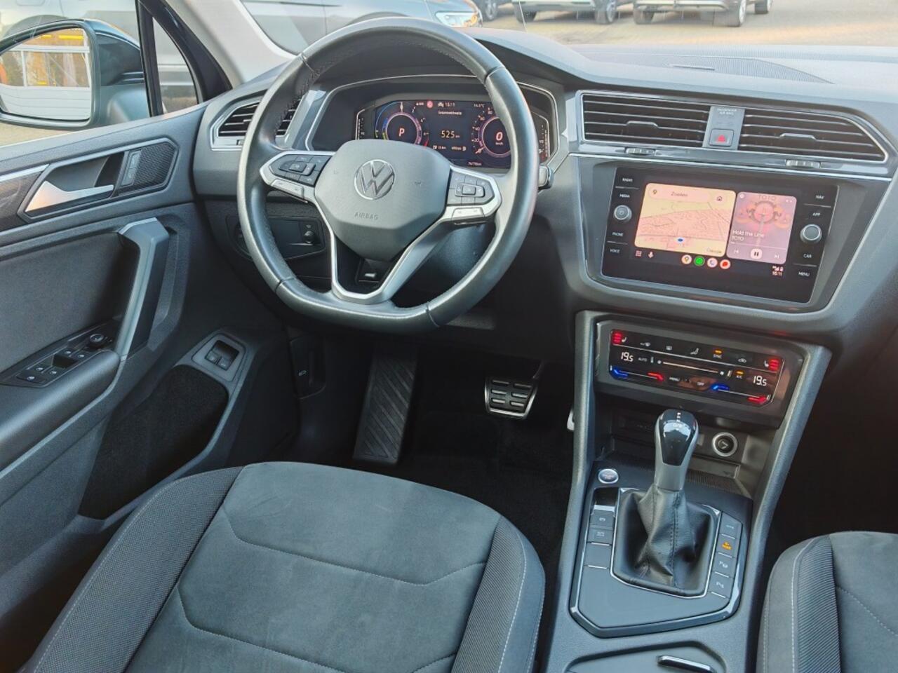 Volkswagen TIGUAN 1.4TSI eHybrid 245PK Elegance IQ-Light Virtual Camera ACC Trekhaak Navi