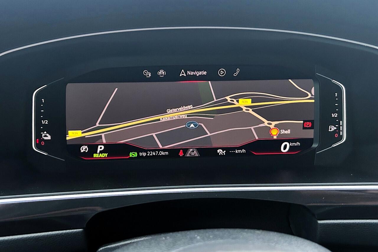 Volkswagen TIGUAN 1.4 TSI eHybrid R-Line 245pk PANO TREKHAAK 20" IQ LIGHT KEYLESS