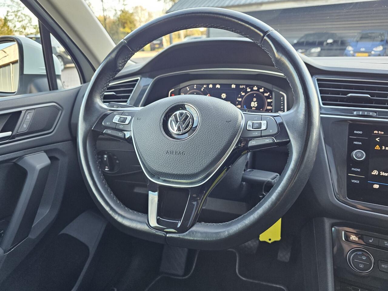 Volkswagen TIGUAN 1.5 TSI ACT Comfortline | Automaat | LED | Pano | Stoelverwarming | ACC | App-connect | Lane Assist | Light Assist | Navi | Ambiente |