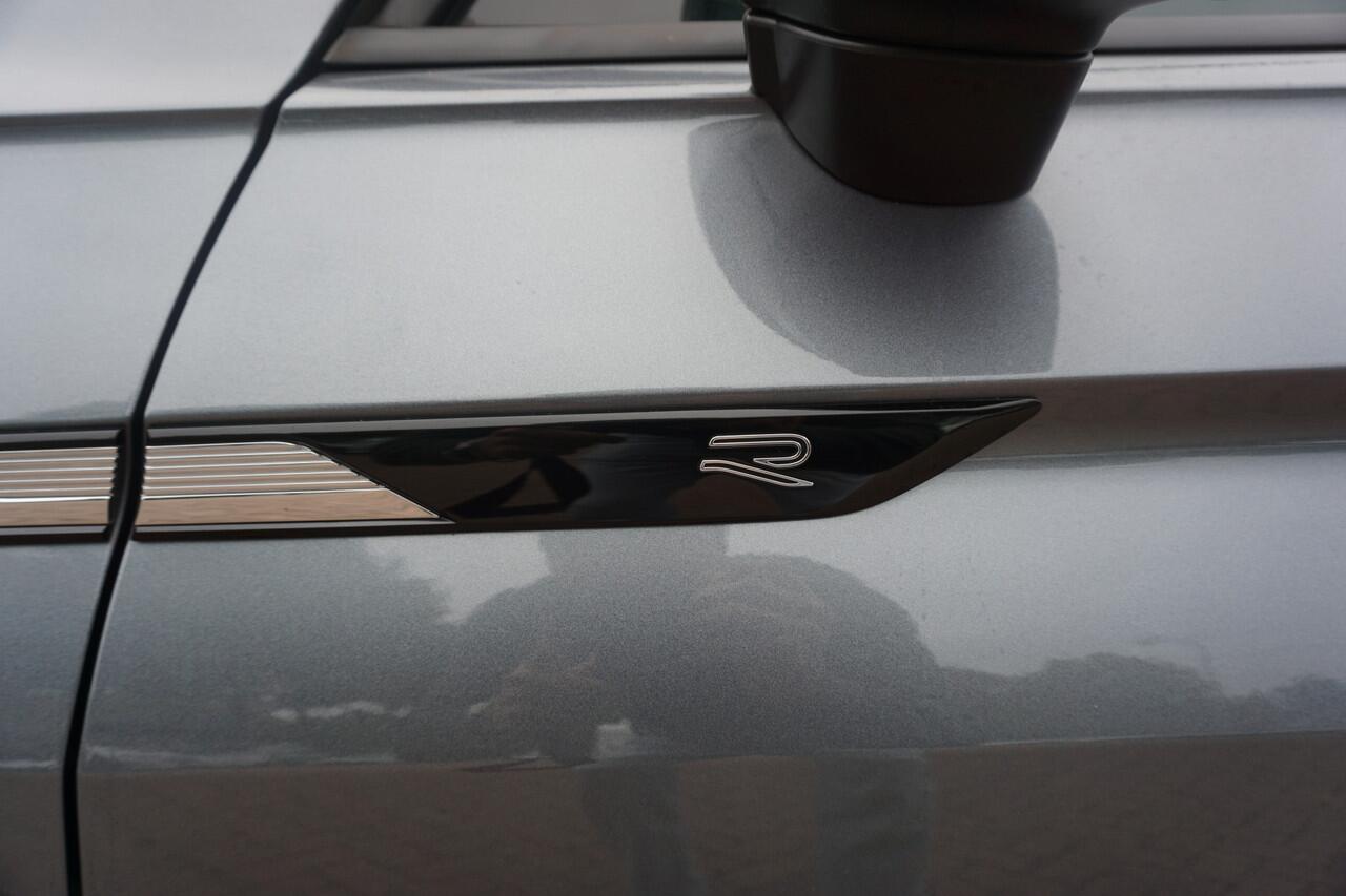 Volkswagen TIGUAN Allspace 1.5 TSI DSG R-Line Business+ 7p. Trekhaak | Pano | Camera | ACC * All in prijs *