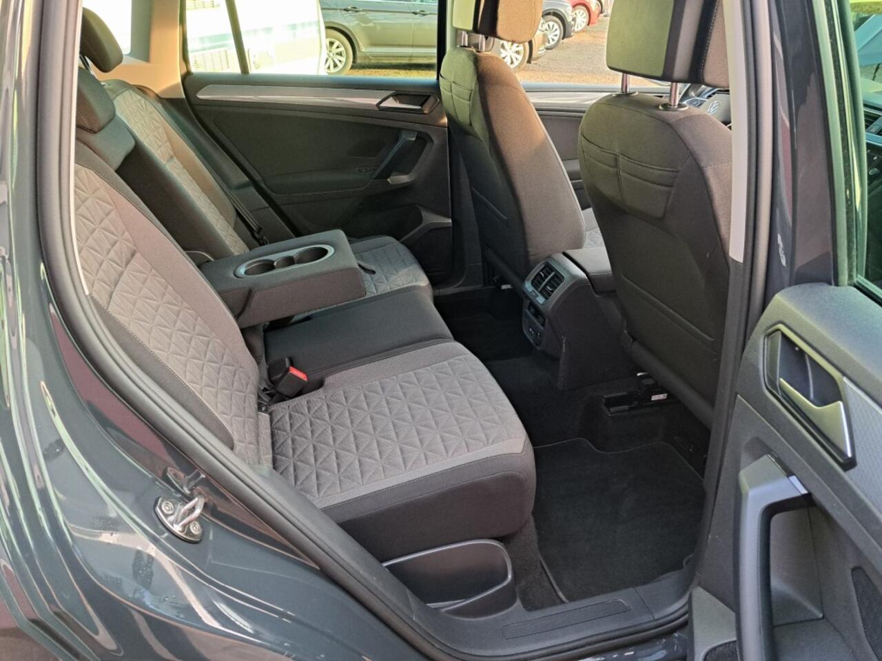 Volkswagen TIGUAN 1.5 TSI 150 Pk Life Business Dsg-7 Ecc Pdc Apple carplay LED