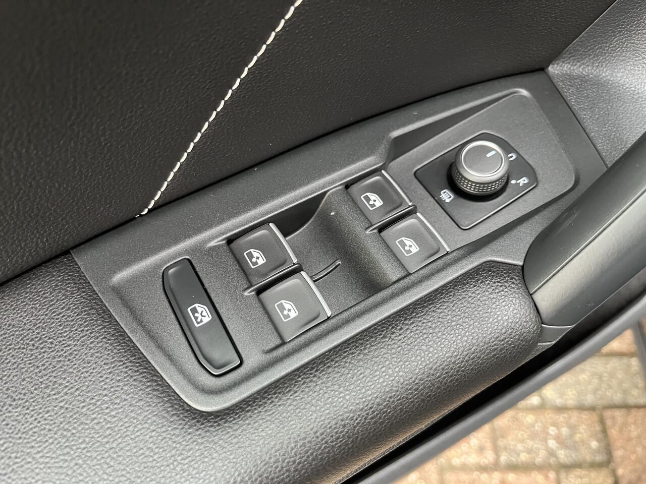 Volkswagen TIGUAN 1.4 TSI eHybrid R-Line / AUTOMAAT/ 2X R-LINE/ PANO/ CAMERA/ PARK. SENSOREN/ IQ. LIGHT/ STOEL-STUURVERWARM./ ELEK. ACHTERKLEP/ TRAVELASSIST/ KEYLESS/ ADAPT. CRUISE/ APP CONNECT/ NAVI/ CLIMA/ DAB/ 20" LMV