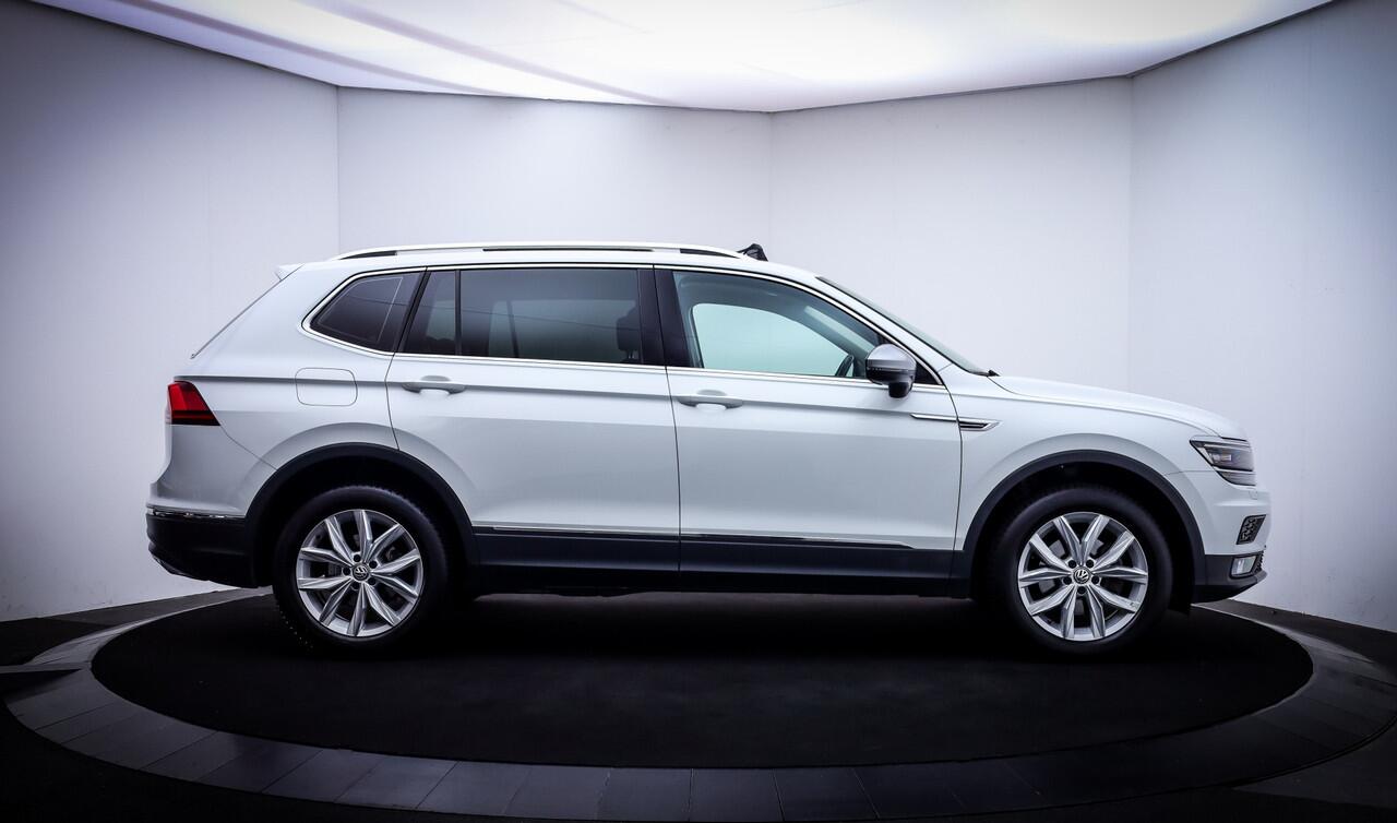 Volkswagen TIGUAN Allspace 1.5TSI Dsg HIGHLINE FULL LED | PANO | DIGI DASH | CARPLAY | KEYLESS | STOELVERW. |