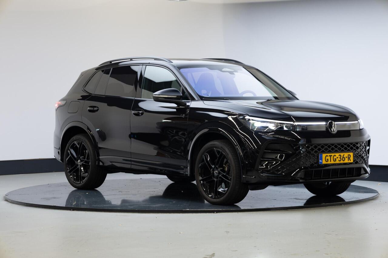 Volkswagen TIGUAN 1.5 eHybrid R-Line Edition Panoramadak | 20 Inch |