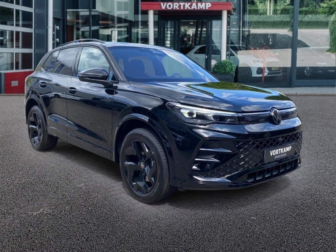 Volkswagen TIGUAN 1.5 TSI R-LINE EHYBRID TREKHAAK/CAMERA/LEDER/MEMORY/NAVI/ACC