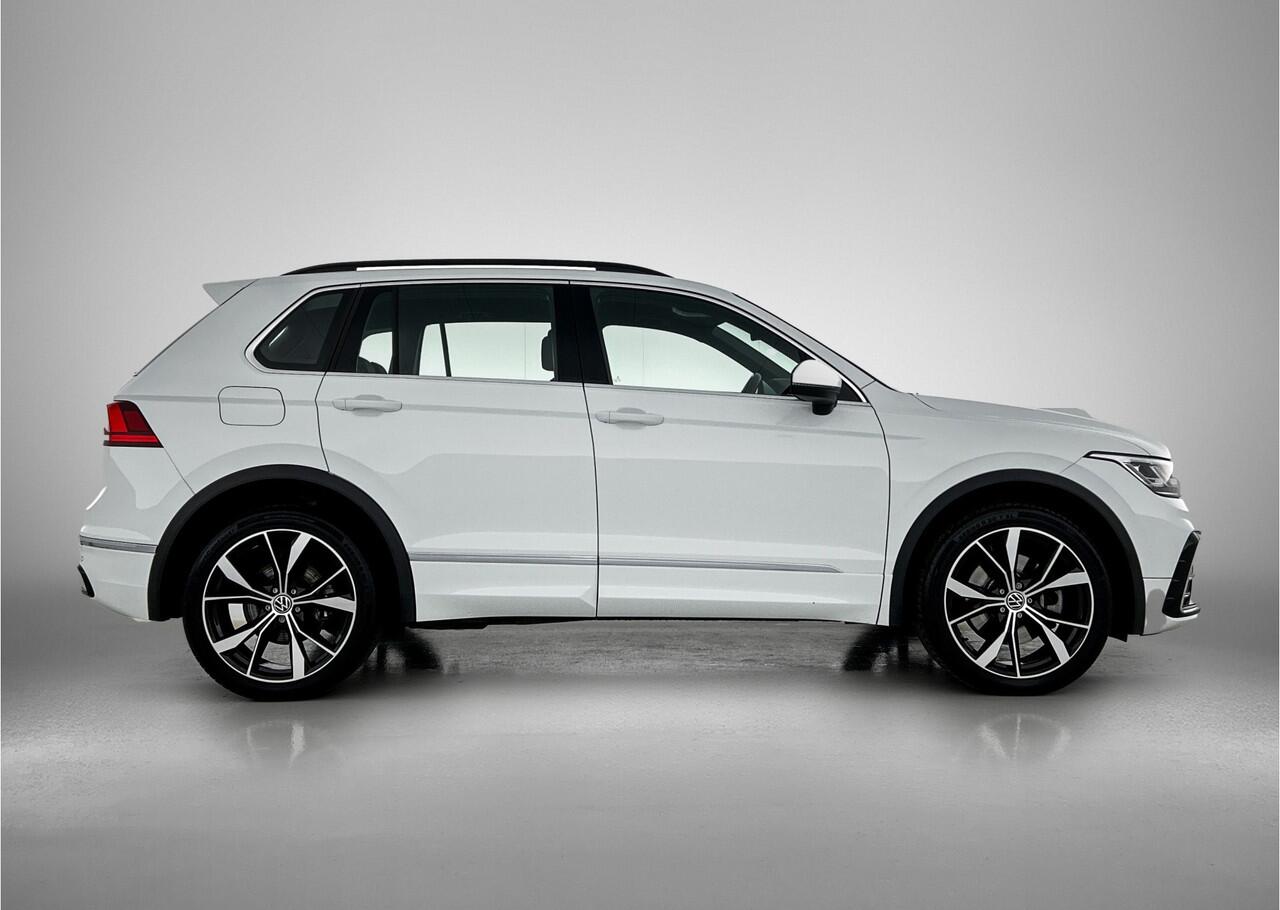 Volkswagen TIGUAN 1.4 TSI eHybrid 245pk PHEV R-Line Business / Travel Assist / Adaptief onderstel / 20 inch l.m.
