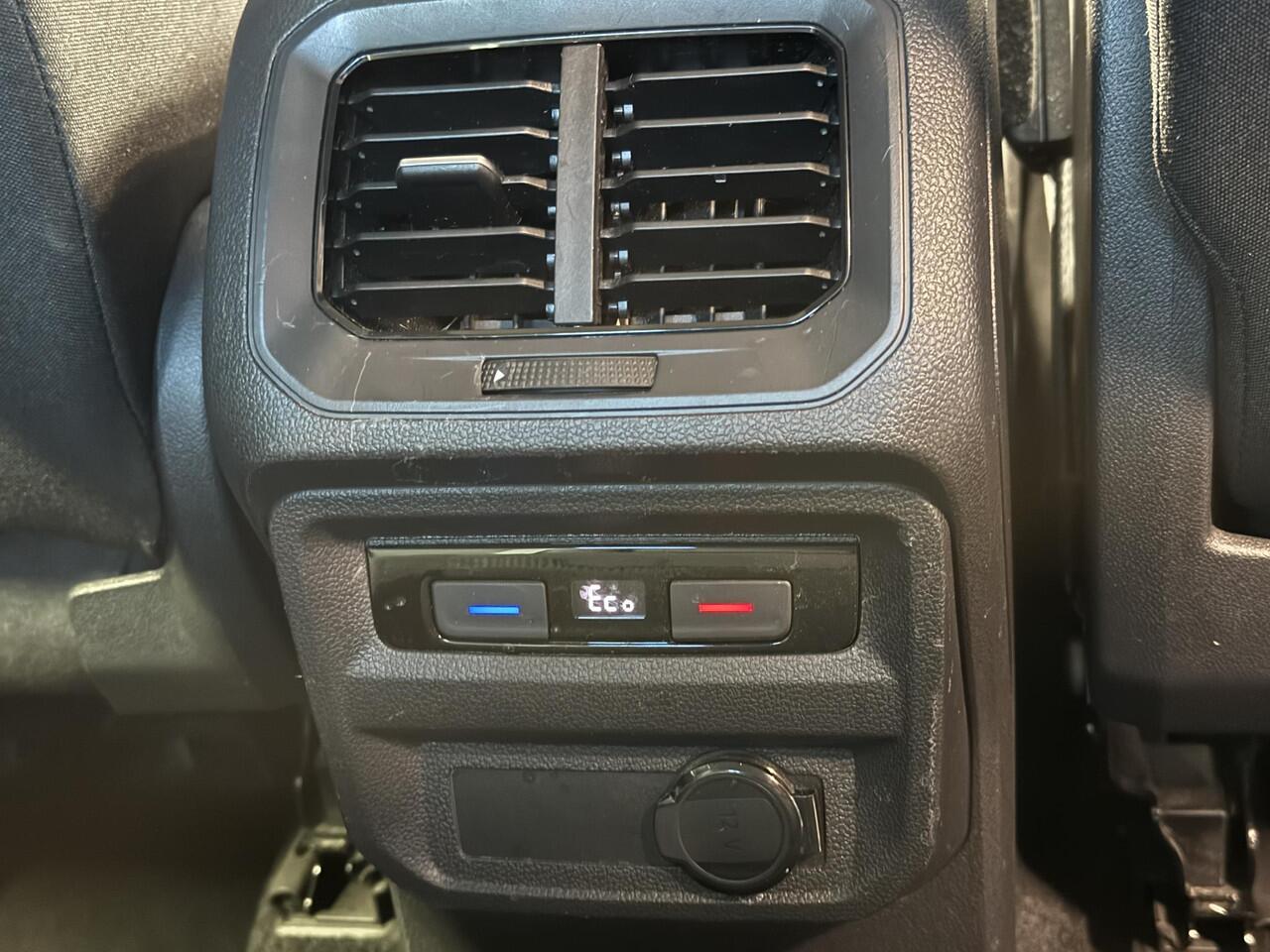 Volkswagen TIGUAN 1.4 TSI eHybrid Business+,Cam,Trekh,Apple