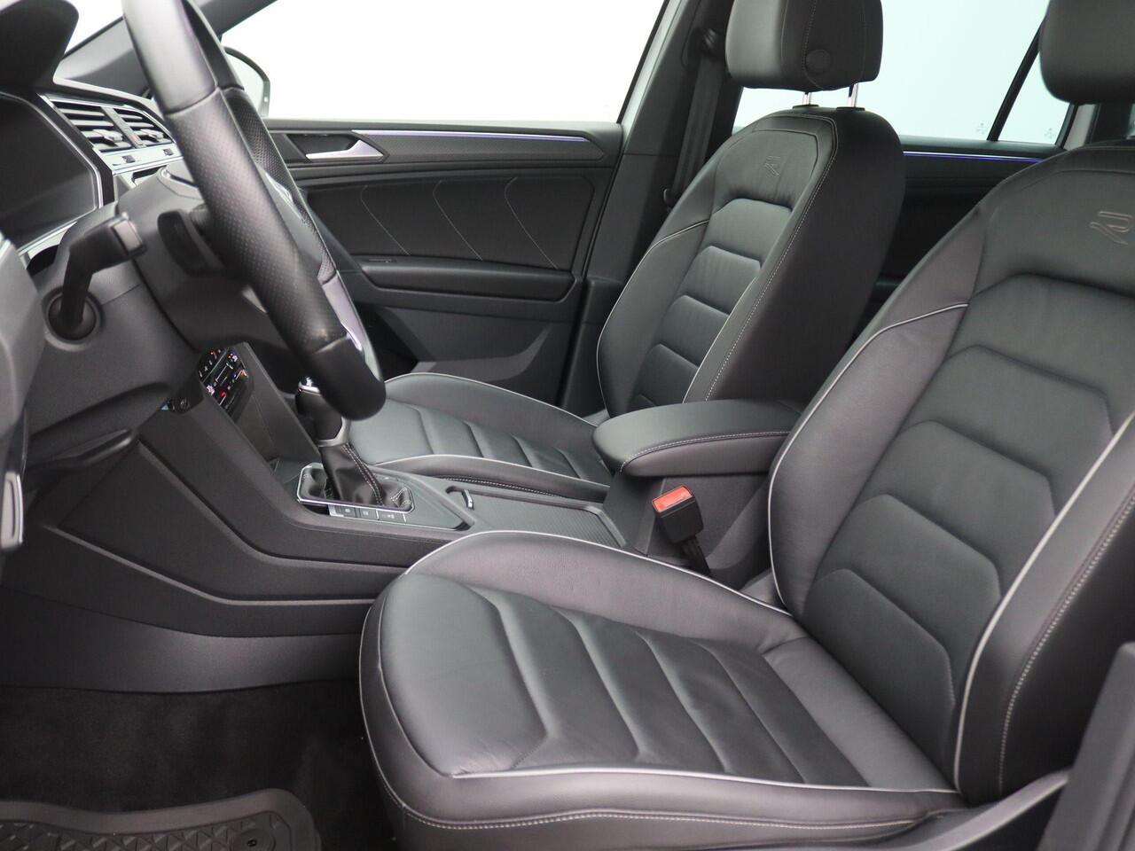 Volkswagen TIGUAN 1.4 TSI eHybrid R-Line Business+ 245PK DSG SOH 88%, Leder, Memorystoel, Trekhaak, Stoel-Stuurverwarming, Achteruitrijcamera,