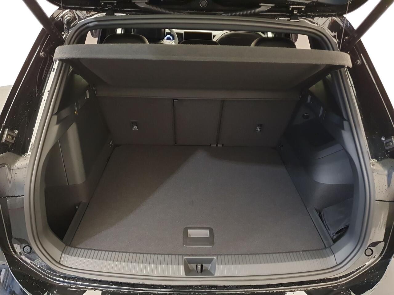 Volkswagen TIGUAN 1.5 eHybrid 272pk DSG/AUT R-Line Wegklapbare trekhaak, Panoramadak, Harman/Kardon, Leder