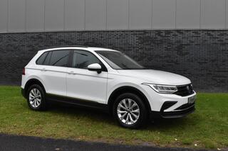 volkswagen-tiguan-1.5-tsi-life-auto