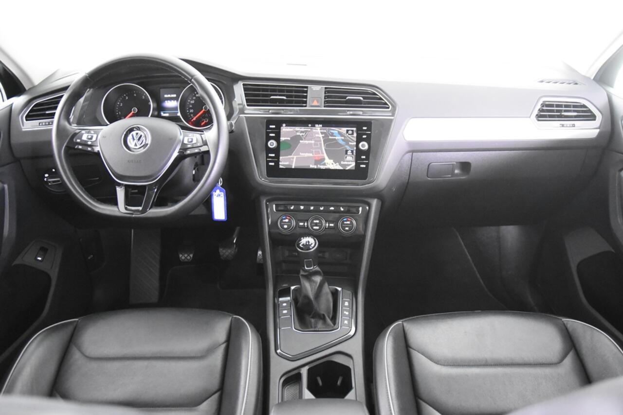 Volkswagen TIGUAN 1.5 TSI Comfortline *1ste Eigenaar*Leer*Panoramadak*