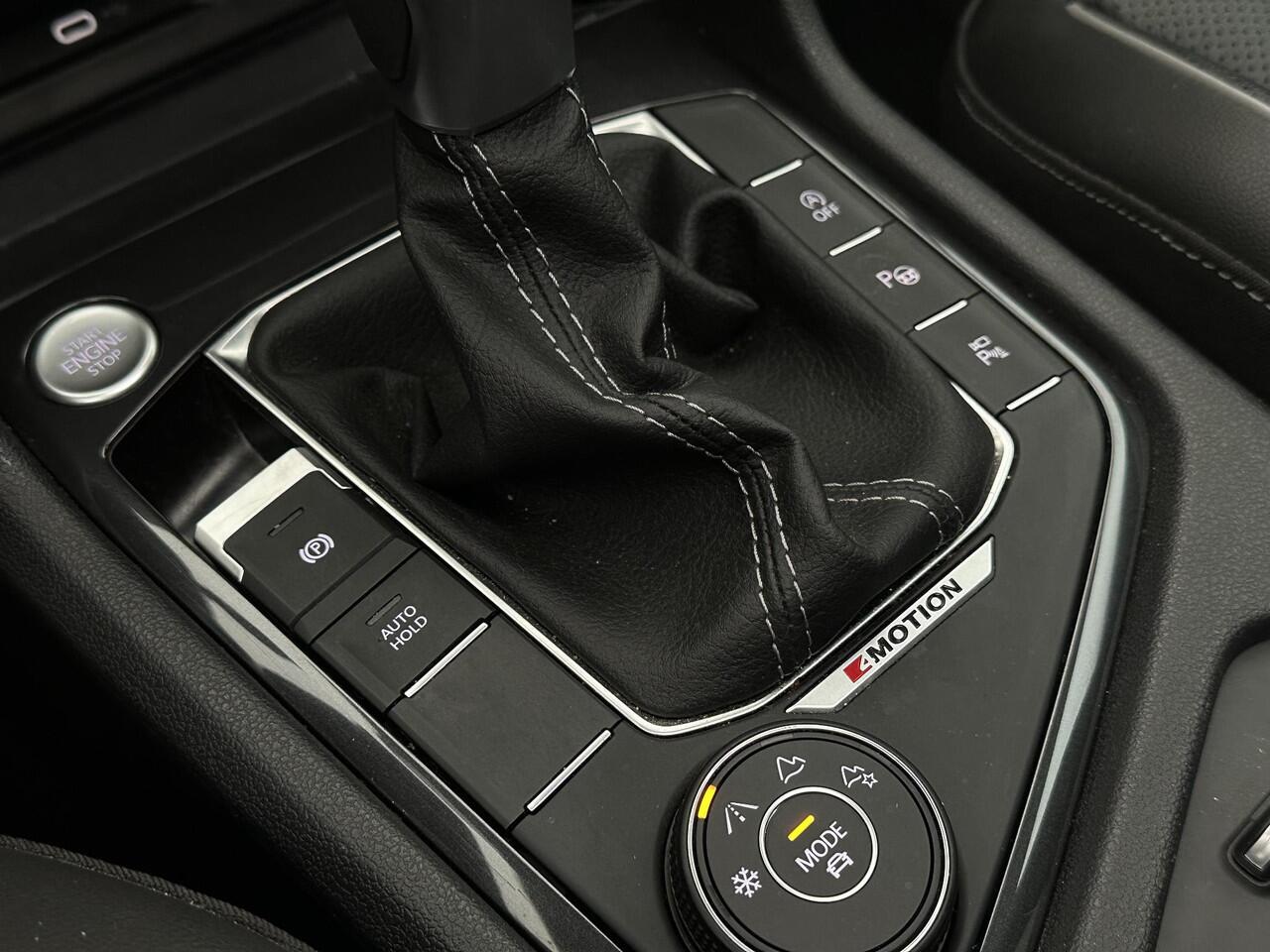 Volkswagen TIGUAN 2.0 TSI 4Motion Panorama Black Edition AllSpace Trekhaak 7 Pers IQ