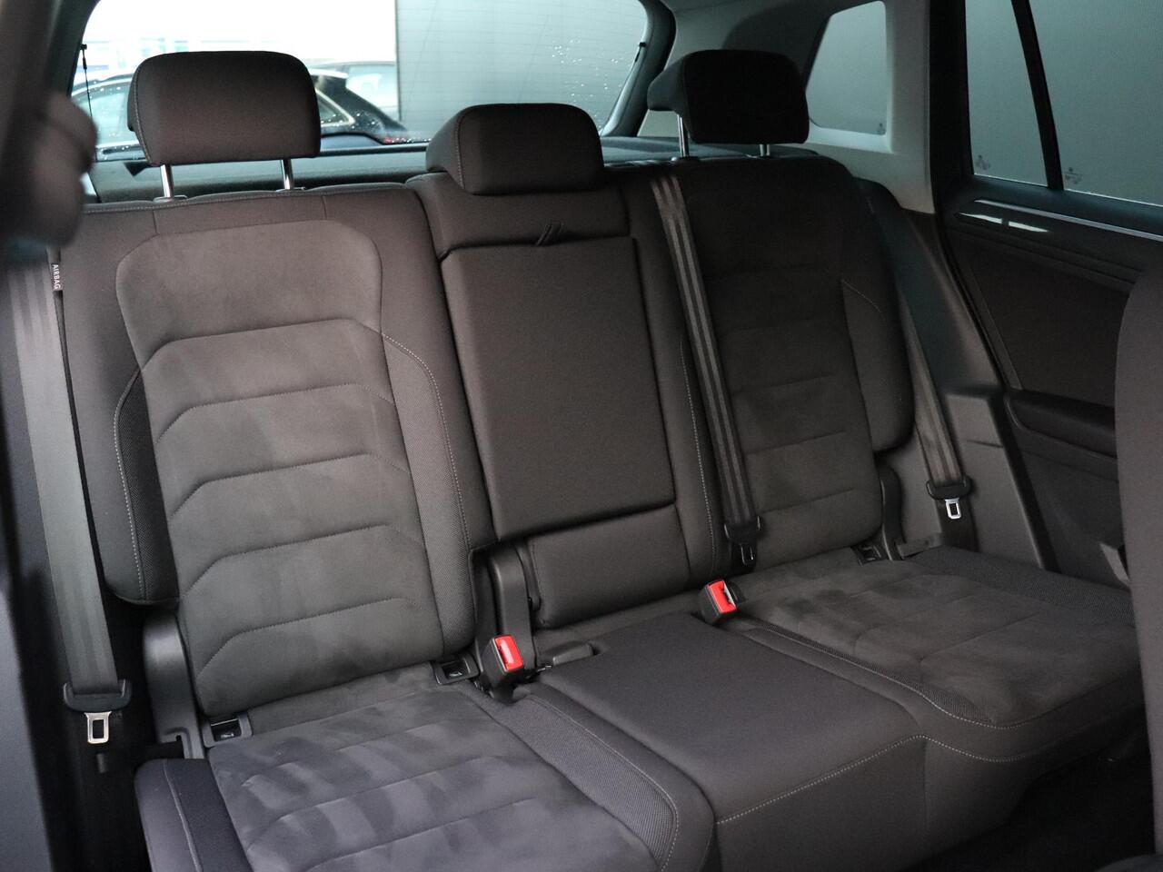 Volkswagen TIGUAN 1.5 TSI ACT Highline Business R | R LINE | DSG | MASSAGE | CAMERA | APPLE CARPLAY | STOELVERW. |