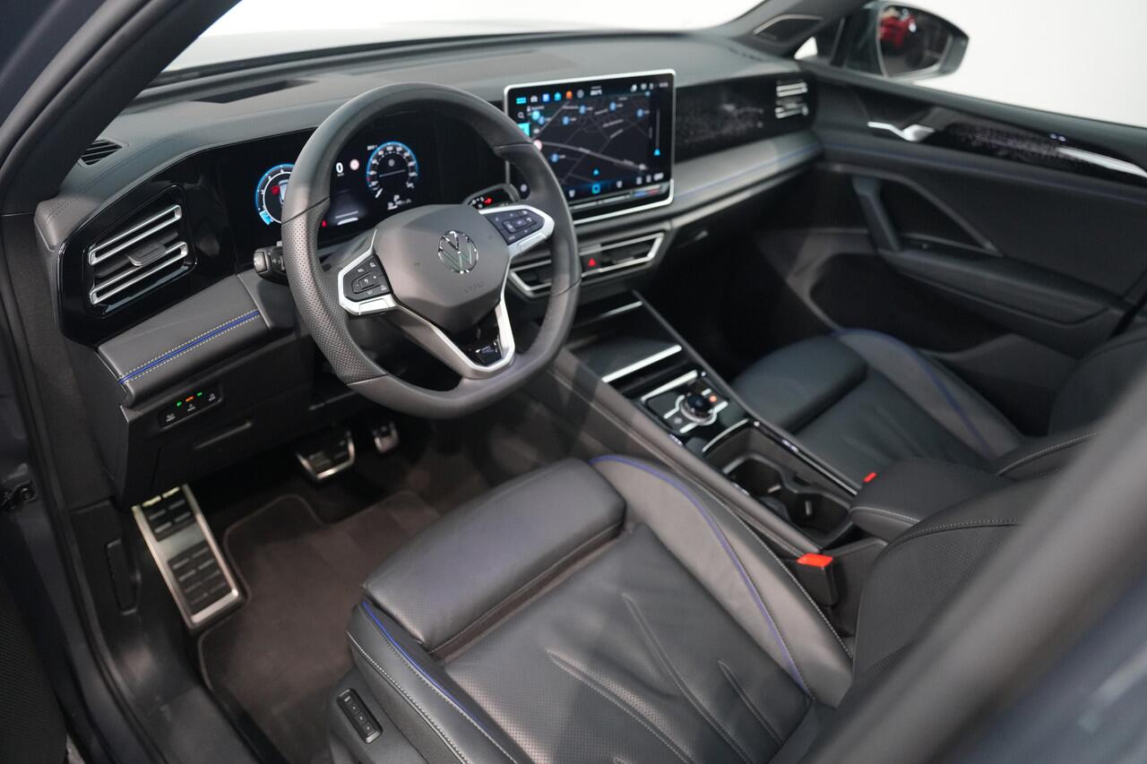 Volkswagen TIGUAN 1.5 eTSI R-Line | VOL OPTIE | PANO | LEDER | HEAD-UP | HARMAN KARDON | WEG.TREKHAAK |