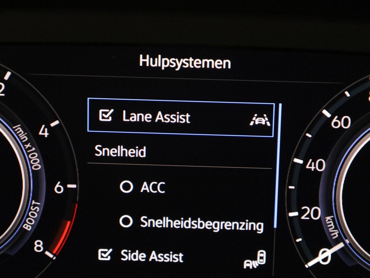 Volkswagen TIGUAN 1.4 TSIeHybrid 180kW/245PK Elegance DSG · Panoramadak · Apple/Android Car Play · Camera + Parkeersensoren · Navigatie