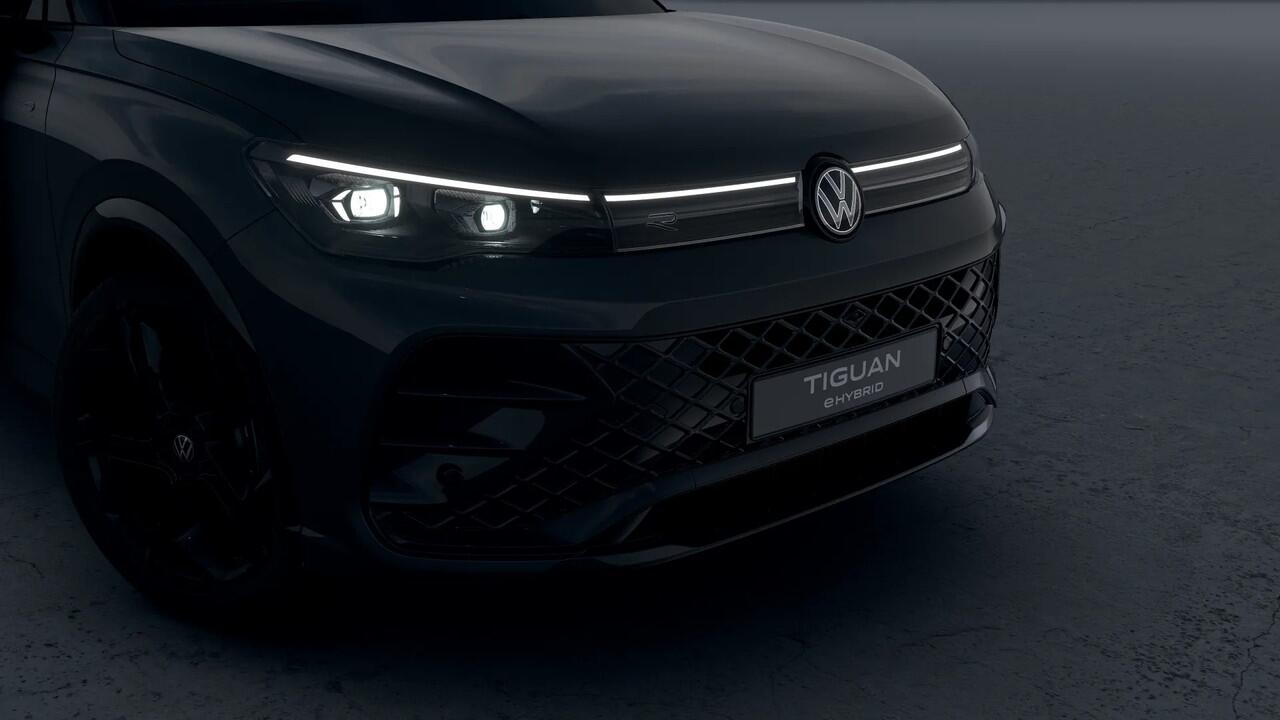 Volkswagen TIGUAN 1.5 eHybrid 272 6DSG R-Line Edition Automaat | Black Style Pakket