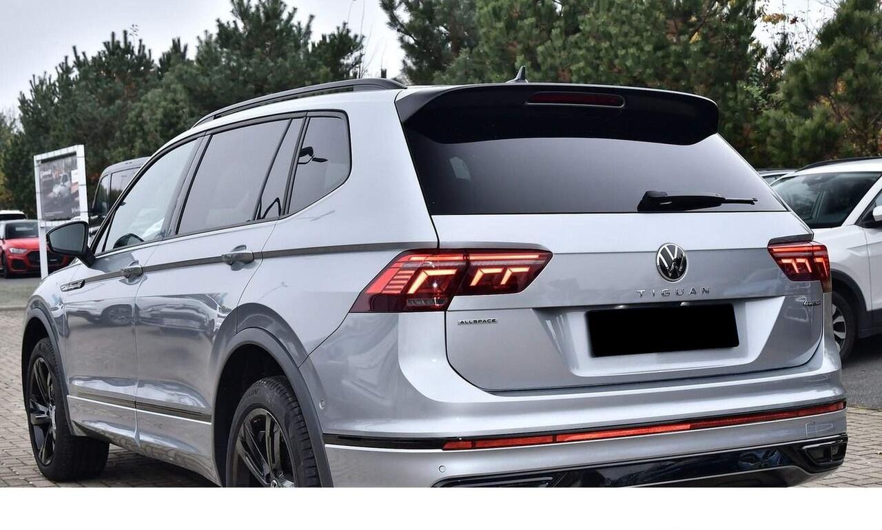 Volkswagen TIGUAN Allspace 2.0 TDI 200PK 4Motion R-Line 7-zitter ACC PANORAMADAK 360 CAMERA TREKHAAK