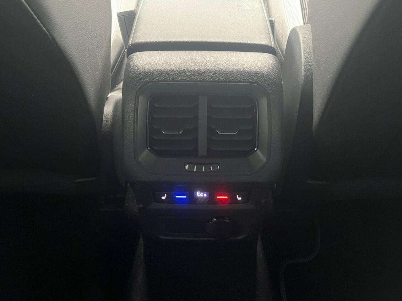 Volkswagen TIGUAN 1.4 TSI eHybrid R-Line Black Style | ACC | DCC | 360 Camera