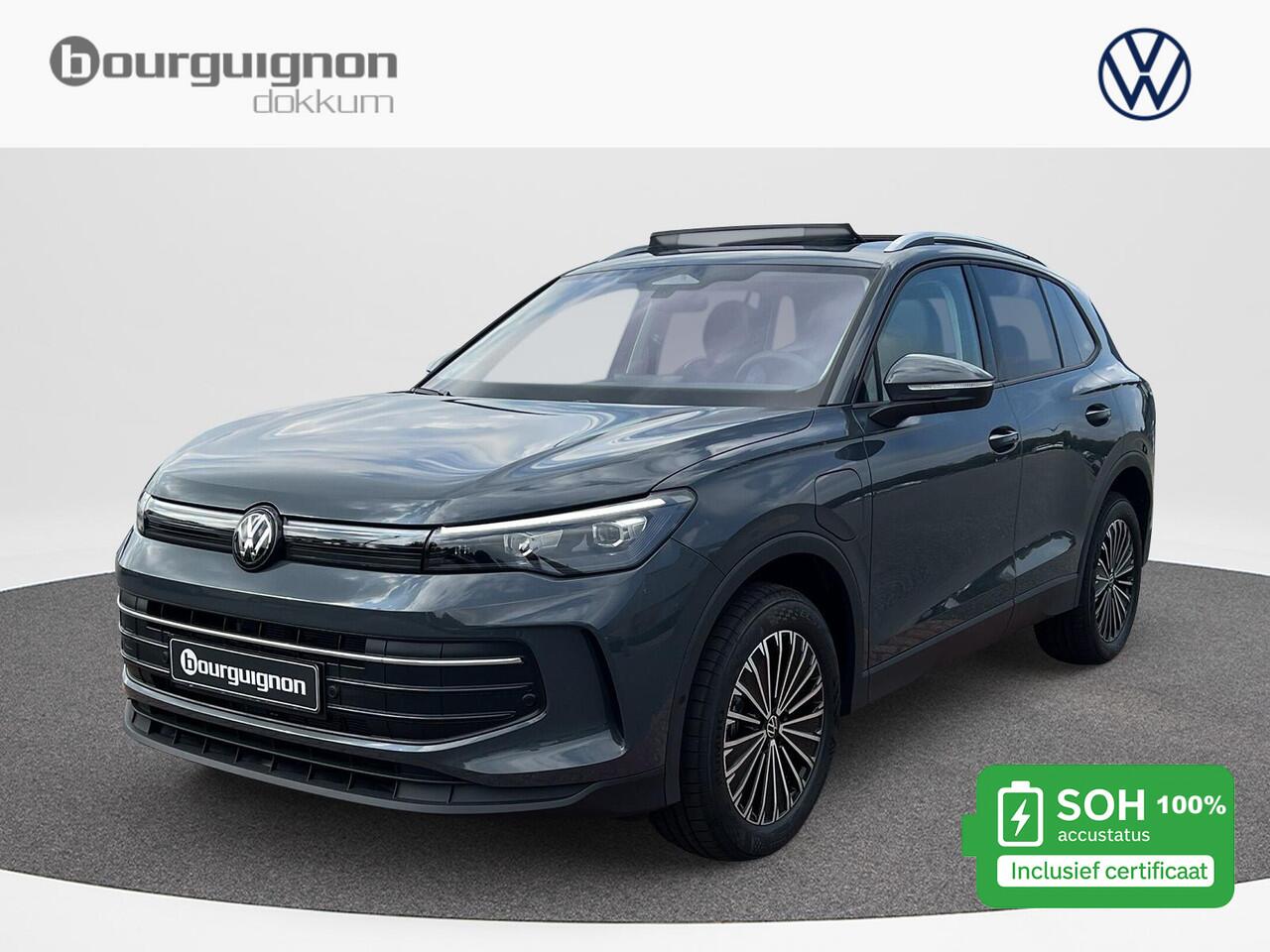 Volkswagen TIGUAN 1.5 eHybrid Life Edition | Pano Dak | Trekhaak | | PHEV | 204Pk | 18 Inch | DCC |