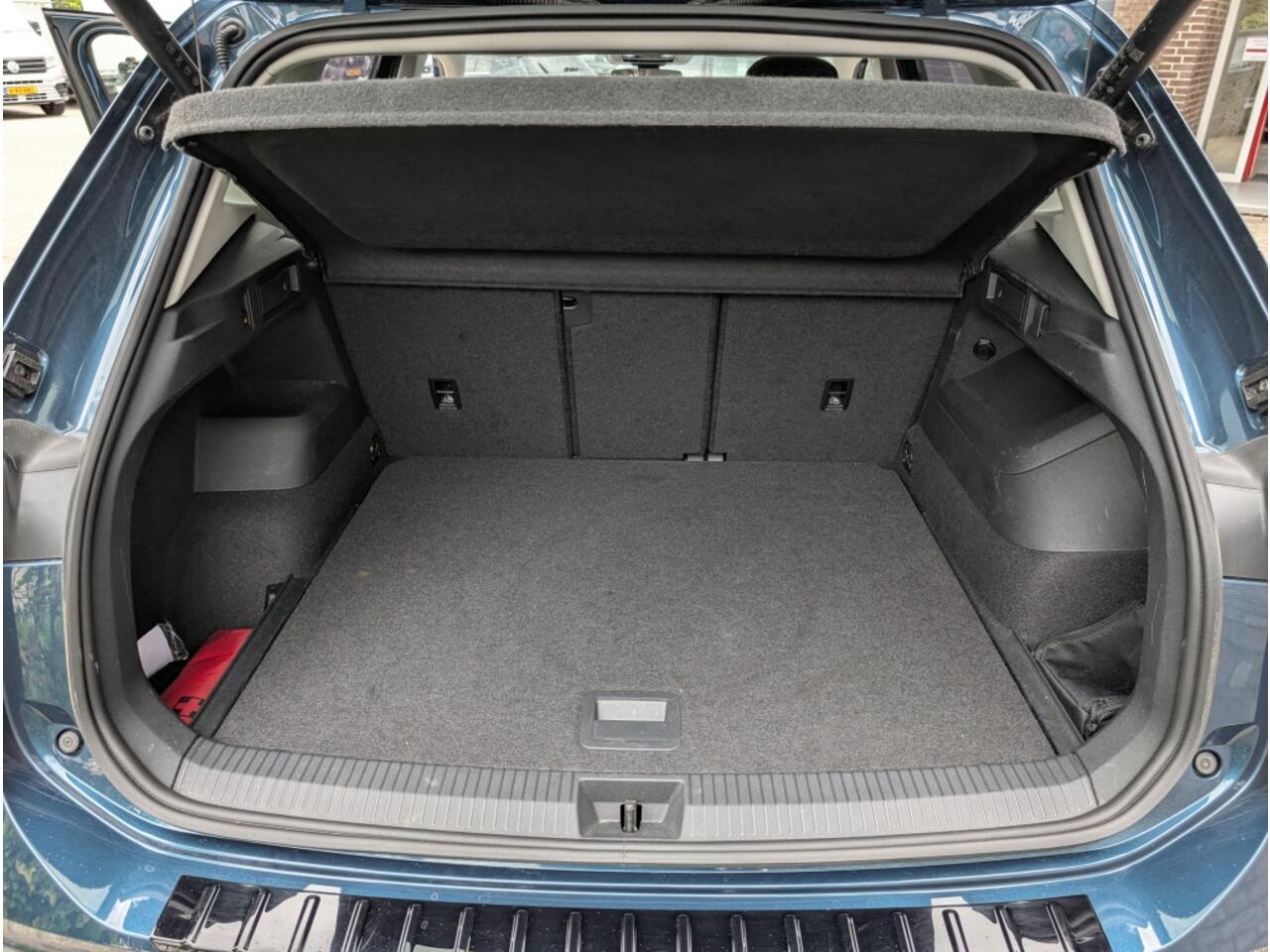 Volkswagen TIGUAN 1.5 eTSI Life Edition DSG/360 camera/Style pakket