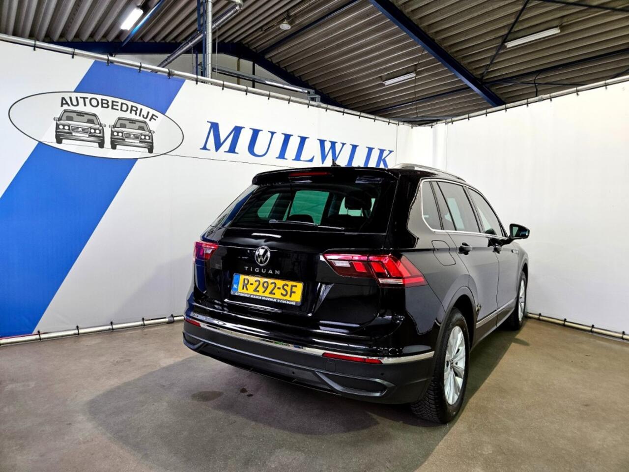 Volkswagen TIGUAN 1.5 TSI Life Business / Virtual / ACC / NL Auto