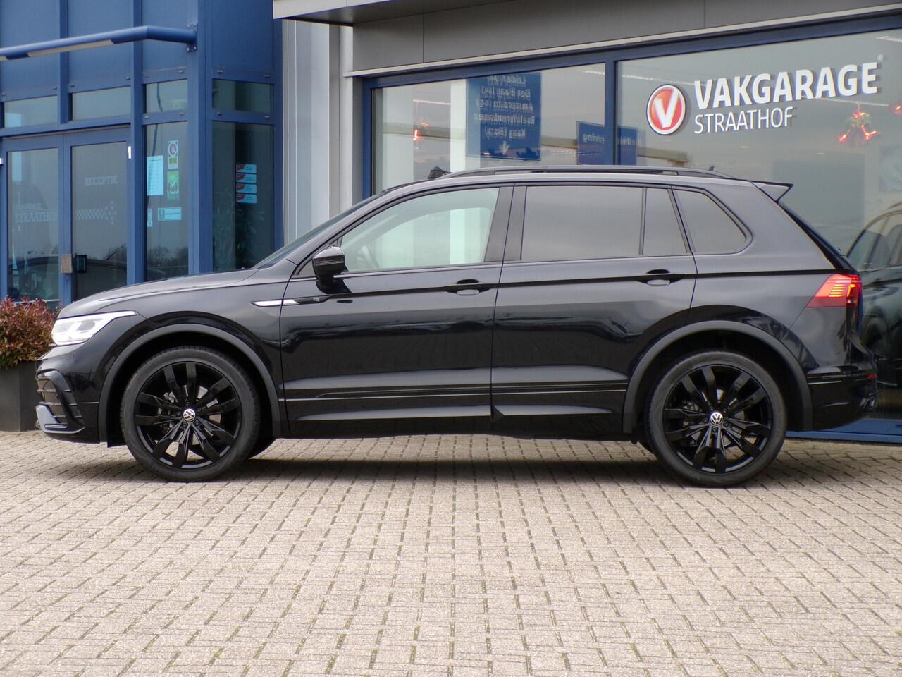 Volkswagen TIGUAN 1.5 TSI R-Line Business+, Automaat / Schuifdak / Carplay + Android Auto / Virtual Cockpit / Camera / 19' Velgen