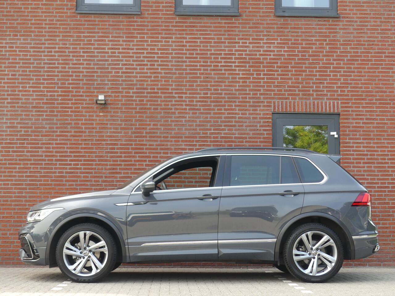 Volkswagen TIGUAN 1.5 TSI R-Line Nieuw model! / Trekhaak