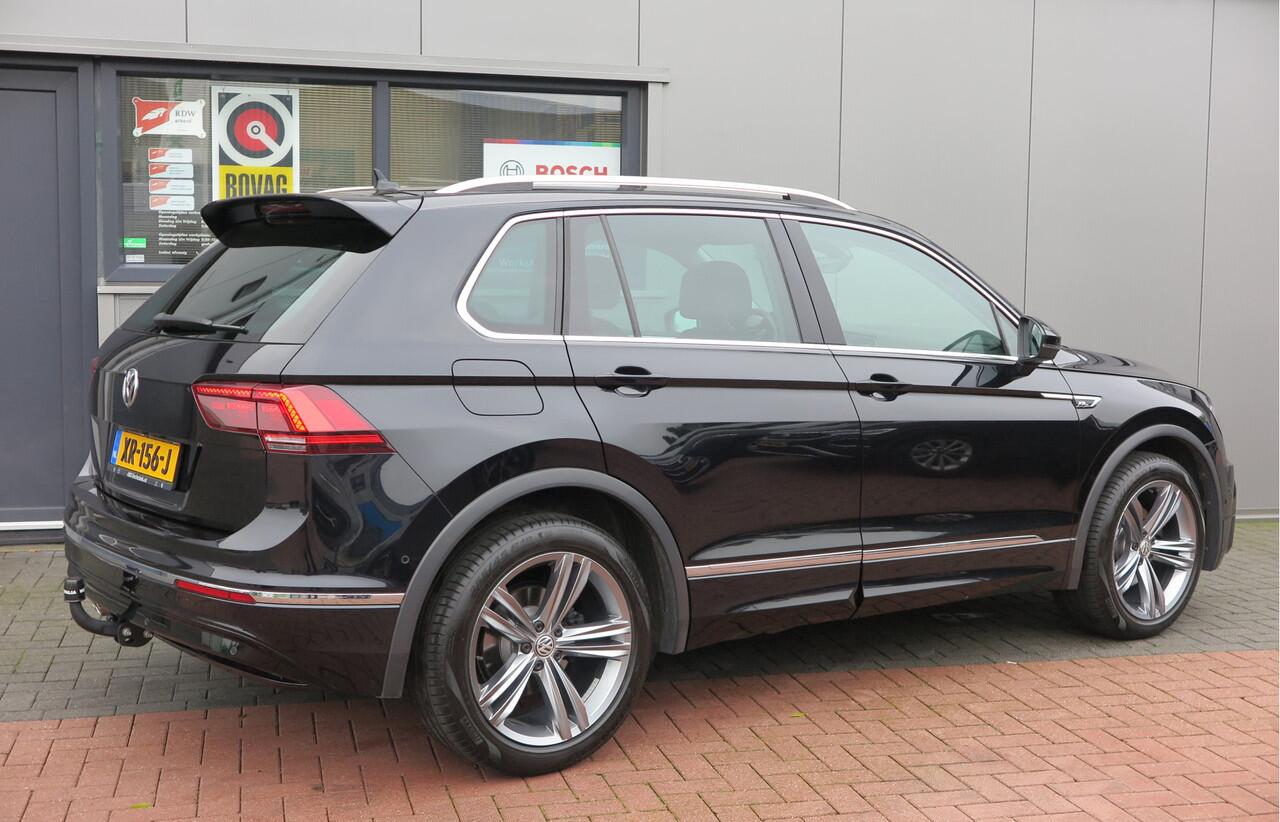 Volkswagen TIGUAN 1.5 TSI 150pk DSG ACT R-Line Highline Virtual cockpit, Led ,Stoelverwarming , PDC , Achterruitrijcamera , Adaptive cruise , Parkeerhulp , Trekhaak , Carplay ,etc.
