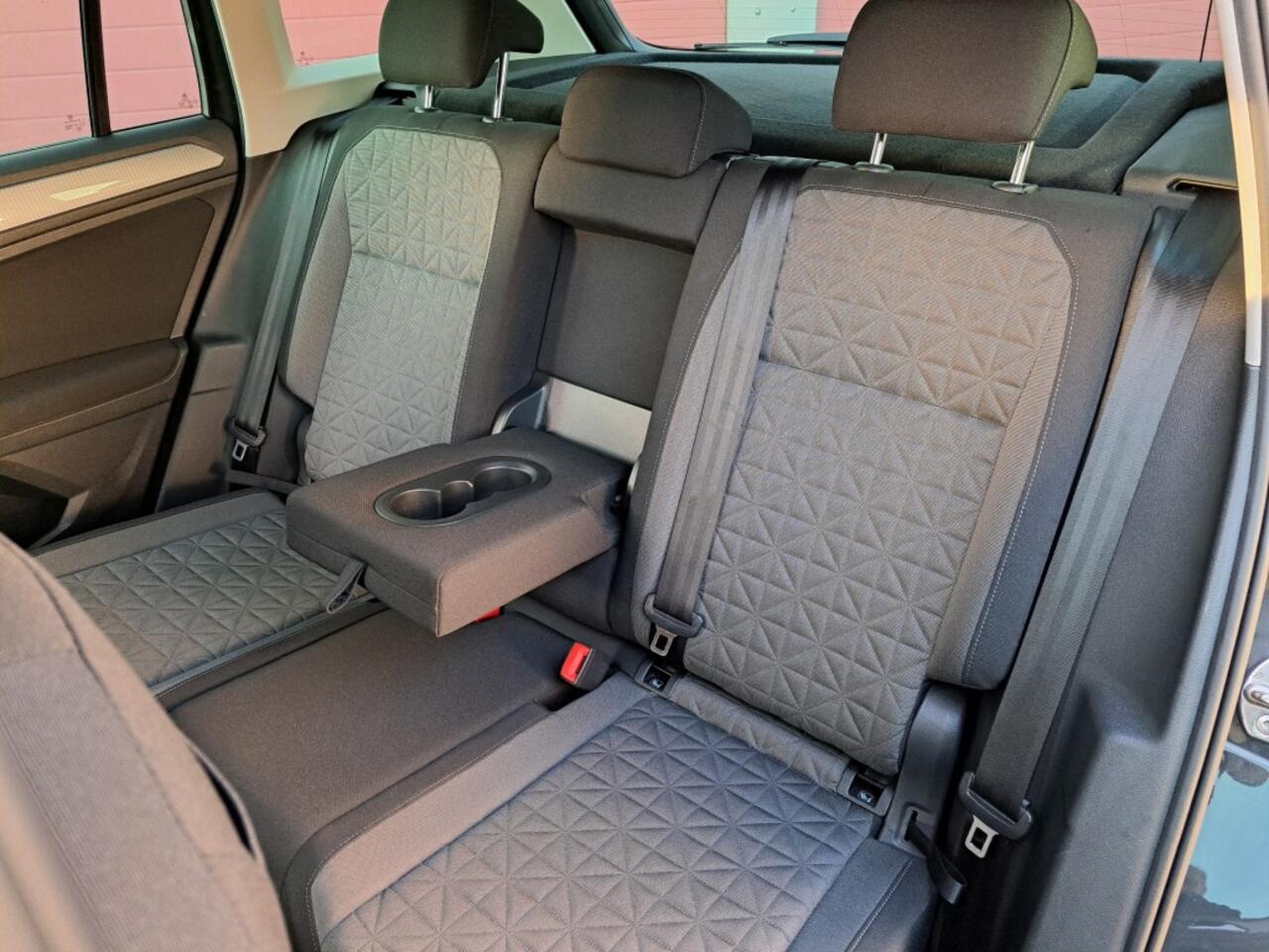 Volkswagen TIGUAN 1.5 TSI 150 Pk Life Business Dsg-7 Ecc Pdc Apple carplay LED