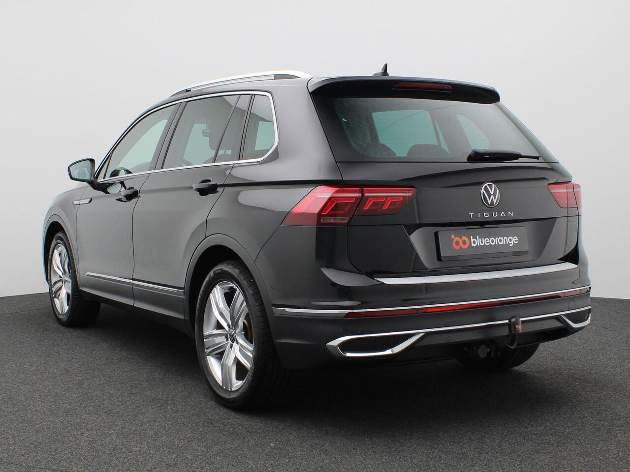 Volkswagen TIGUAN 1.5 TSI Elegance 150PK DSG 360gr. Camera, Keyless, Navi Pro, Matrix LED-verlichting, Stoelverwarming, Trekhaak, 19" LM Velgen, Adaptieve Cruise Control