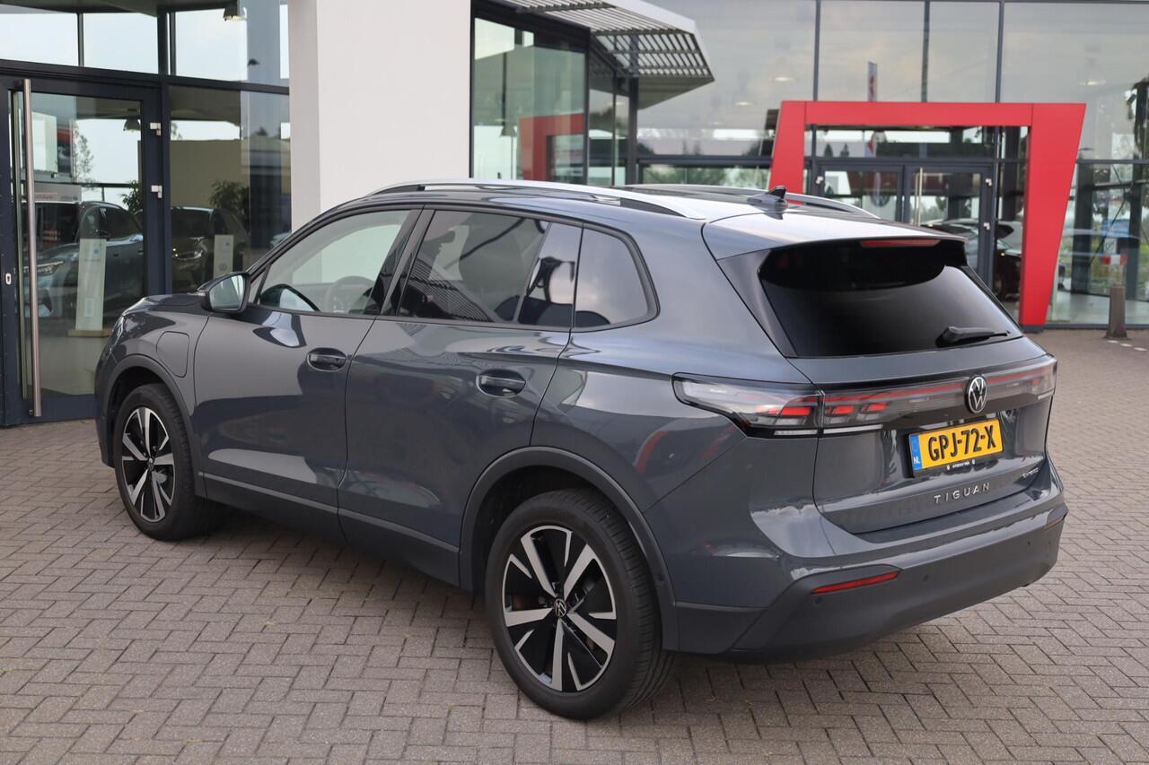 Volkswagen TIGUAN 1.5 eHybrid Life Edition wegklapbare trekhaak 19" lmv Design pakket met LED matrix stoel en stuurwielverwarming NL auto 48 mnd 100.000km garantie door ons nieuw geleverd