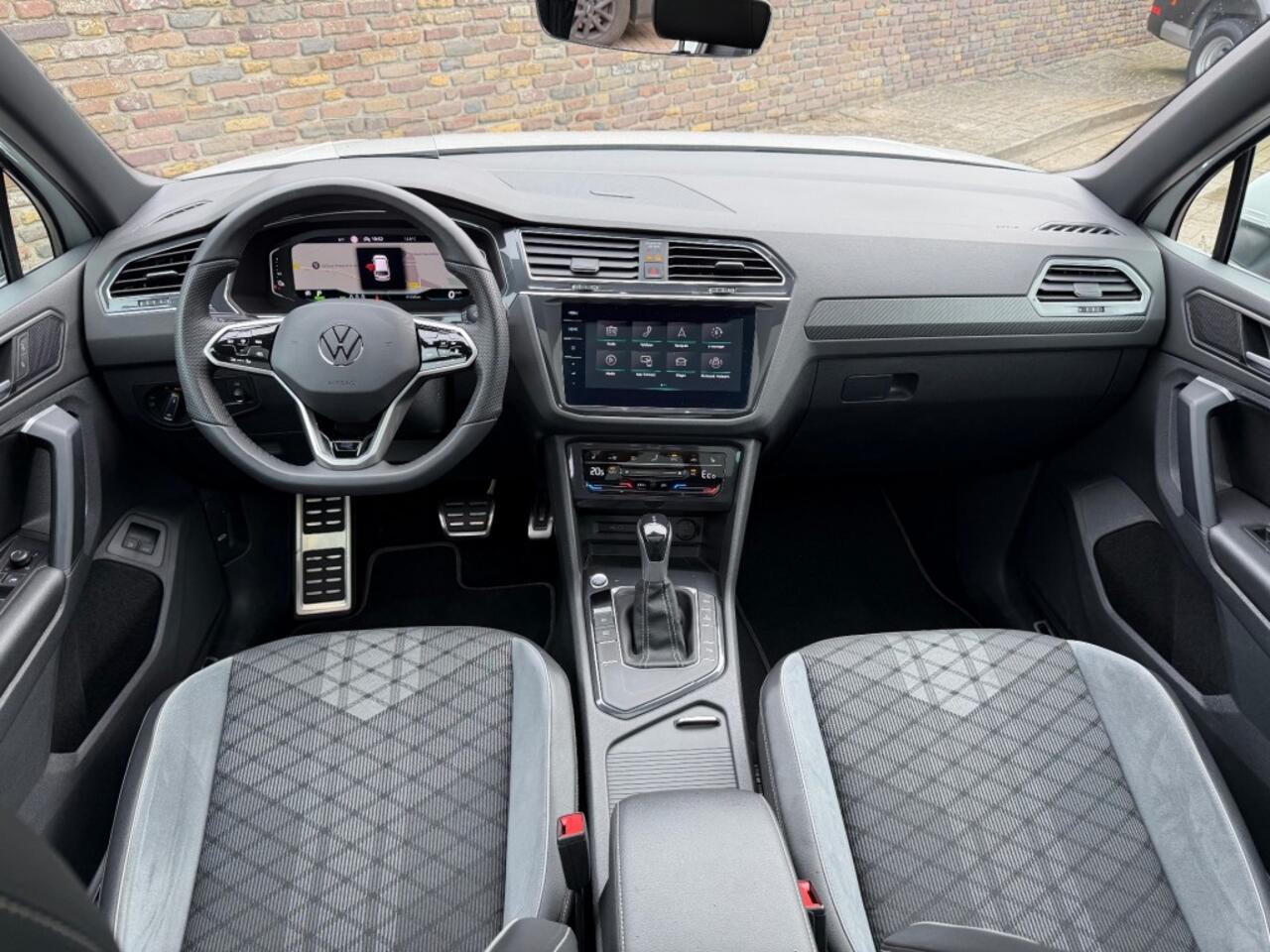Volkswagen TIGUAN 1.4 TSI eHybrid R-LINE Panodak Head-Up Keyless